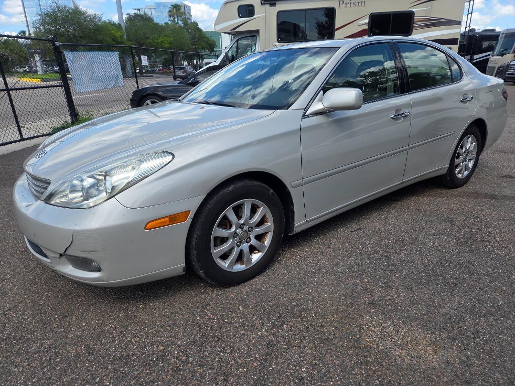2004 Lexus ES 350's photo