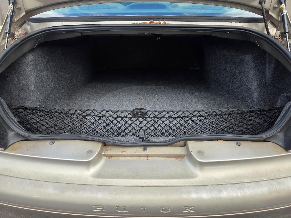 2003 Buick Century Custom - Photo 17