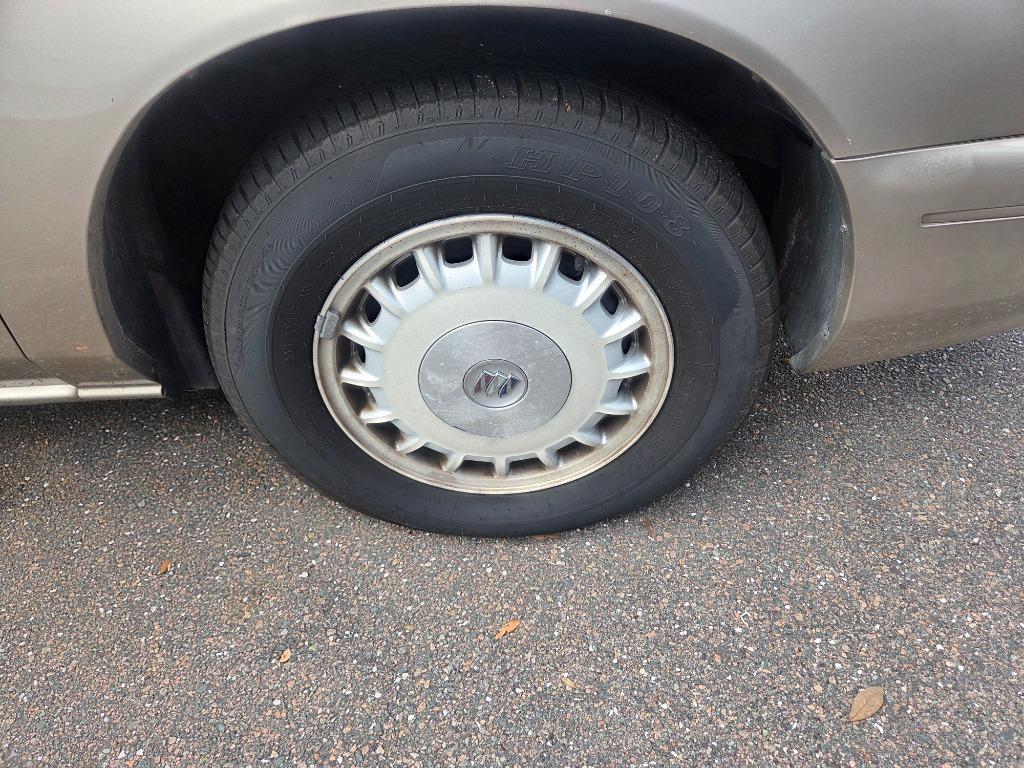 2003 Buick Century Custom - Photo 27