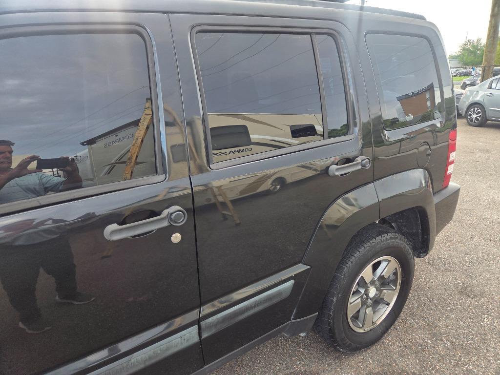 2008 Jeep Liberty Sport - Photo 7
