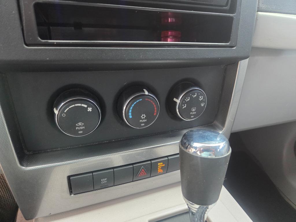 2008 Jeep Liberty Sport - Photo 31
