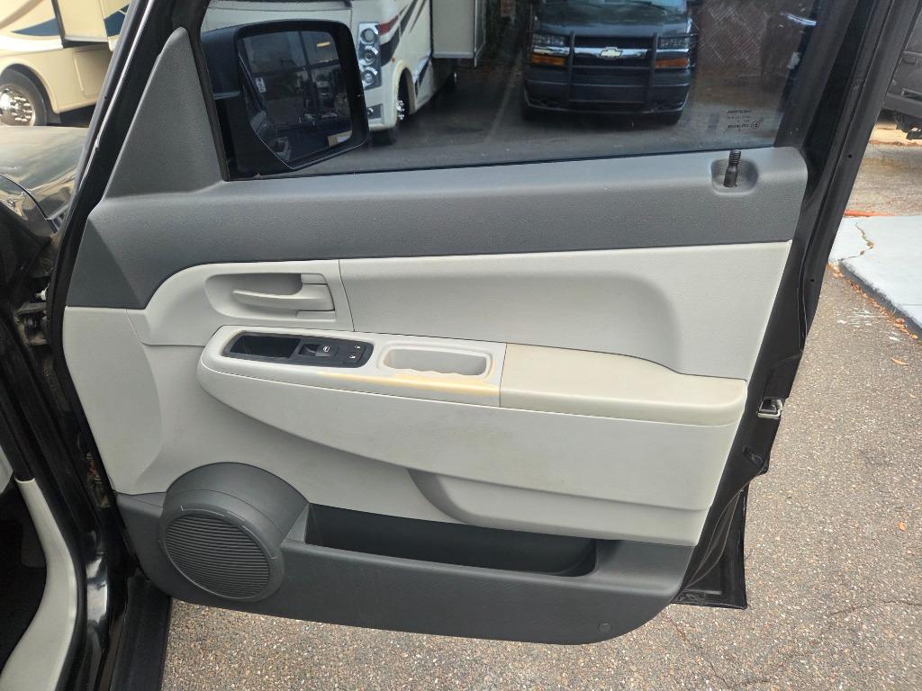 2008 Jeep Liberty Sport - Photo 25