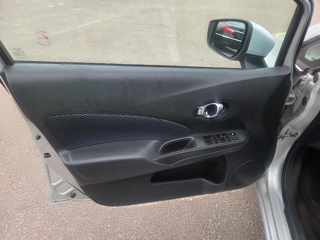 2015 Nissan Versa Note SV - Photo 7