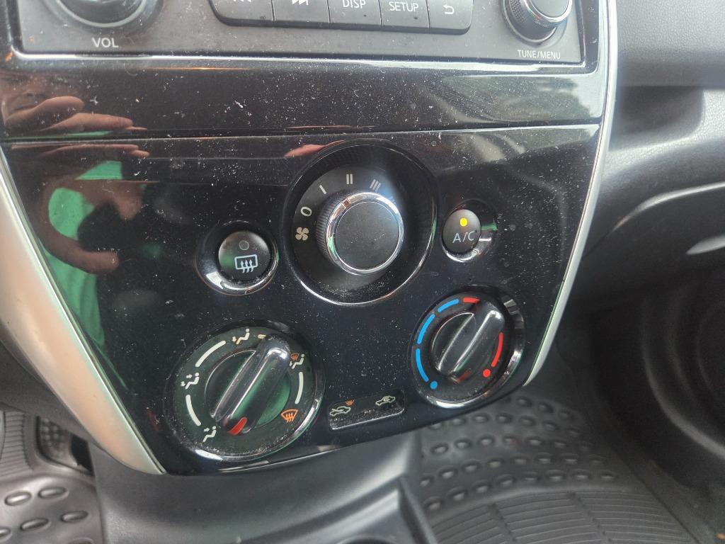 2015 Nissan Versa Note SV - Photo 32