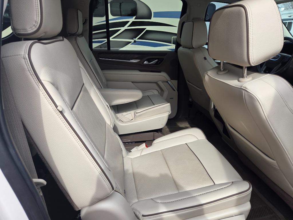 2021 GMC Yukon XL Denali - Photo 35