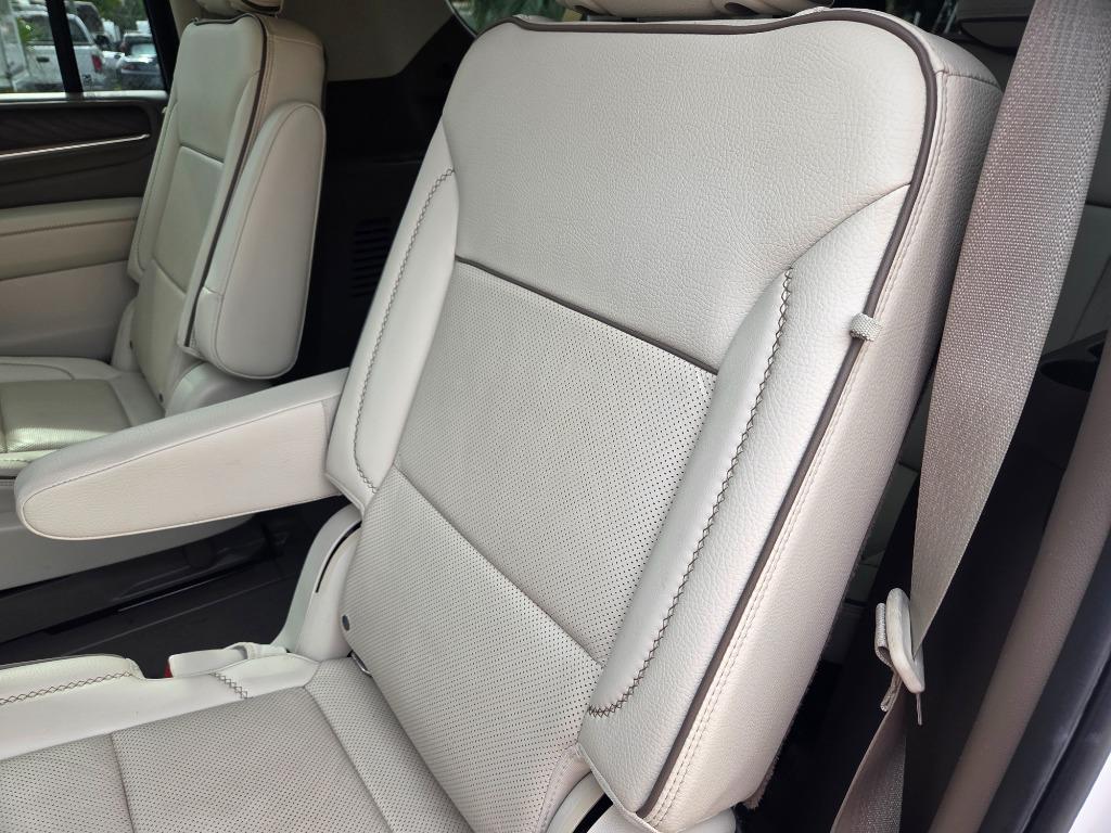 2021 GMC Yukon XL Denali - Photo 20