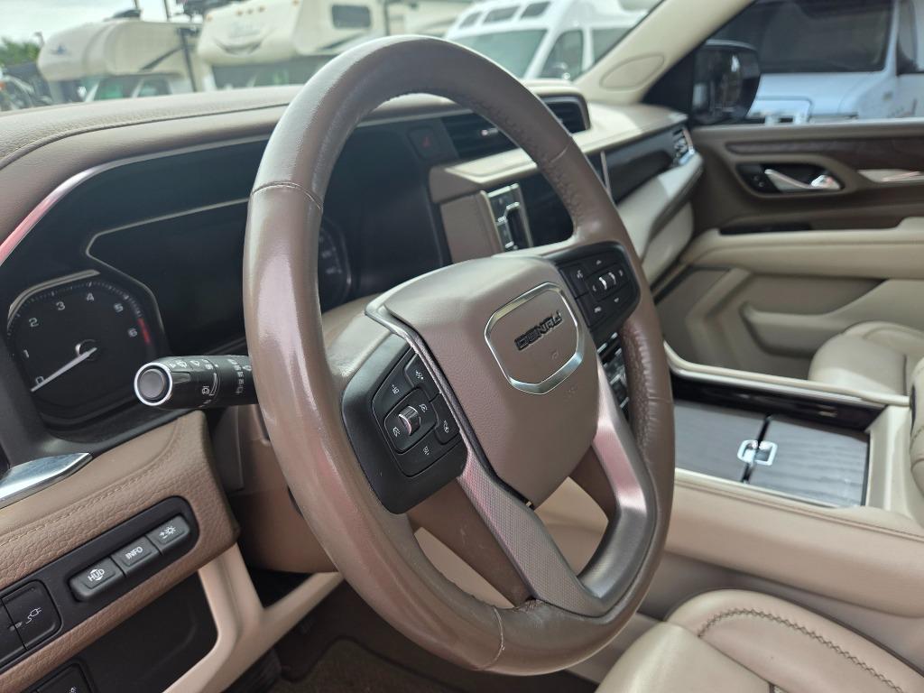 2021 GMC Yukon XL Denali - Photo 15