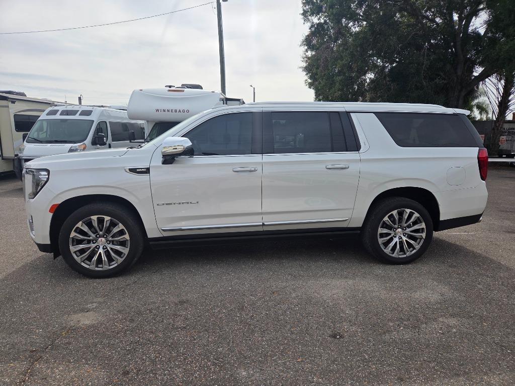 2021 GMC Yukon XL Denali - Photo 7