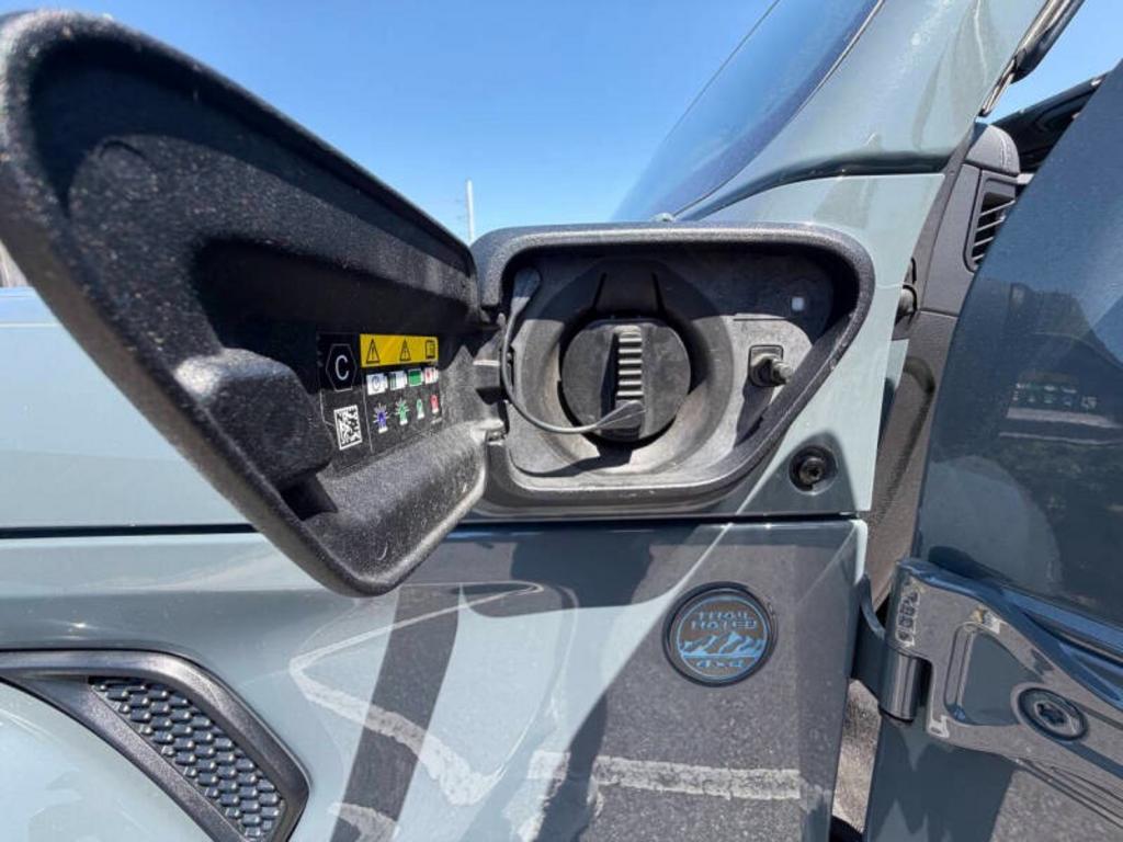 2025 Jeep Wrangler 4xe Sahara 4XE - Photo 14