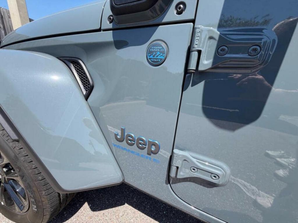 2025 Jeep Wrangler 4xe Sahara 4XE - Photo 13