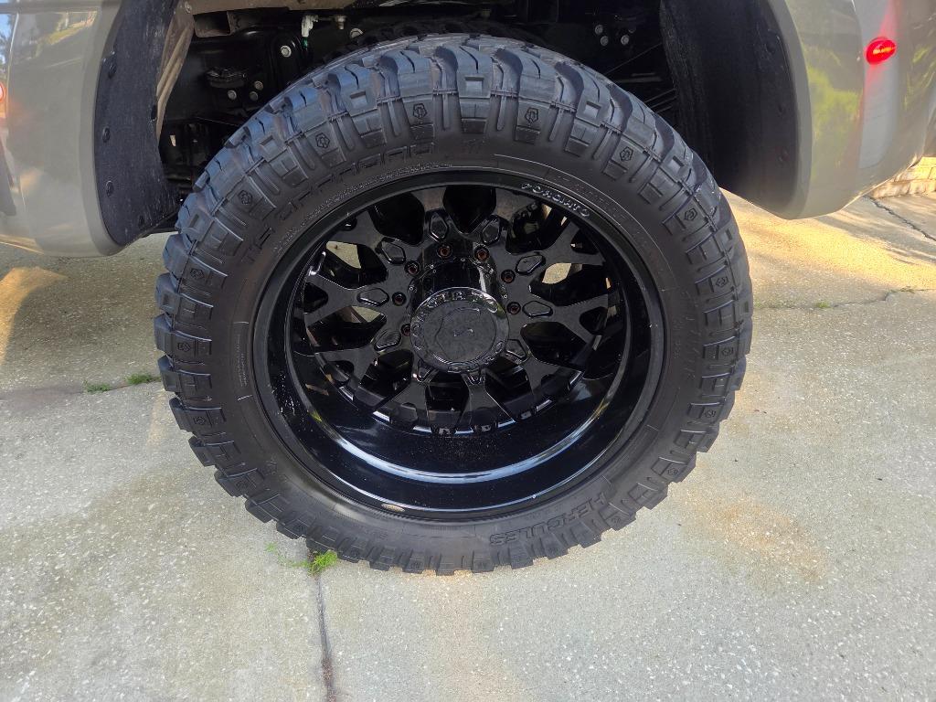 2026 Ford F-450 Super Duty Platinum - Photo 29