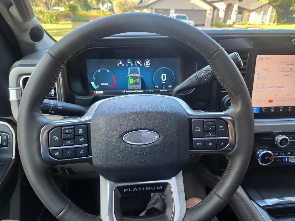 2026 Ford F-450 Super Duty Platinum - Photo 92