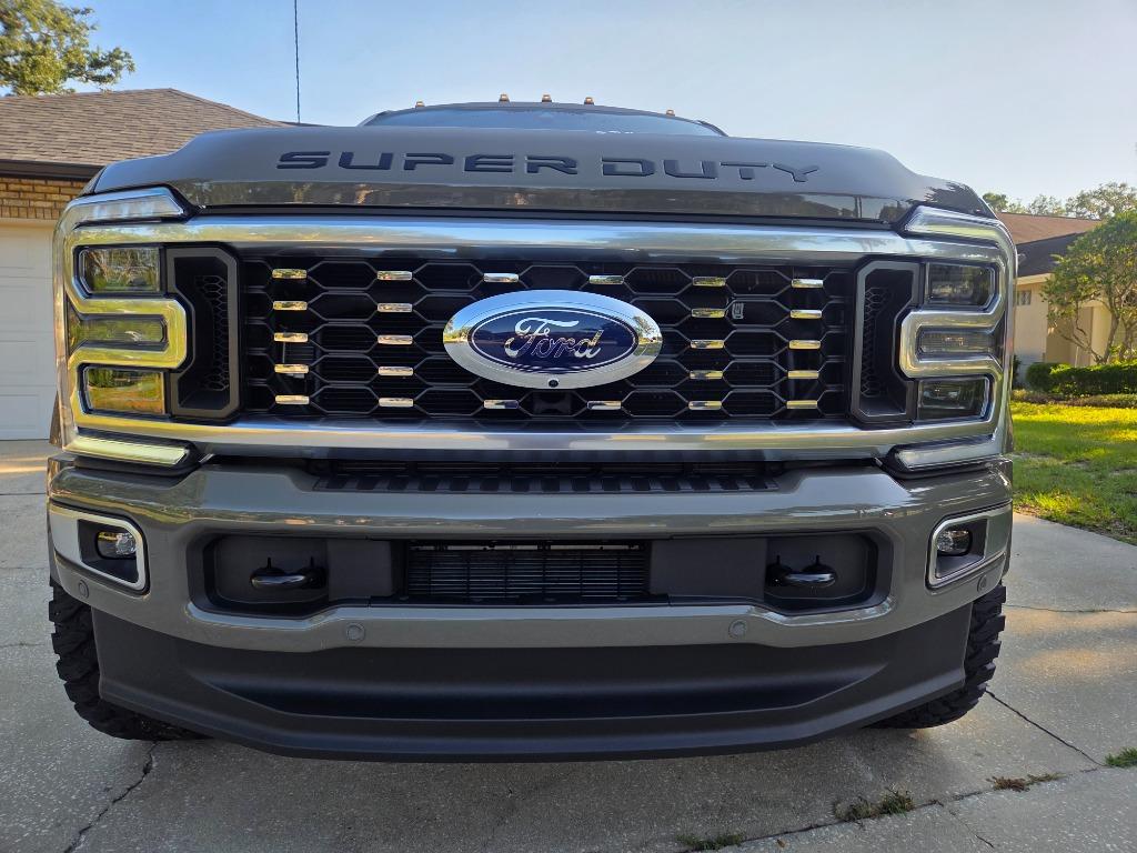 2026 Ford F-450 Super Duty Platinum - Photo 67