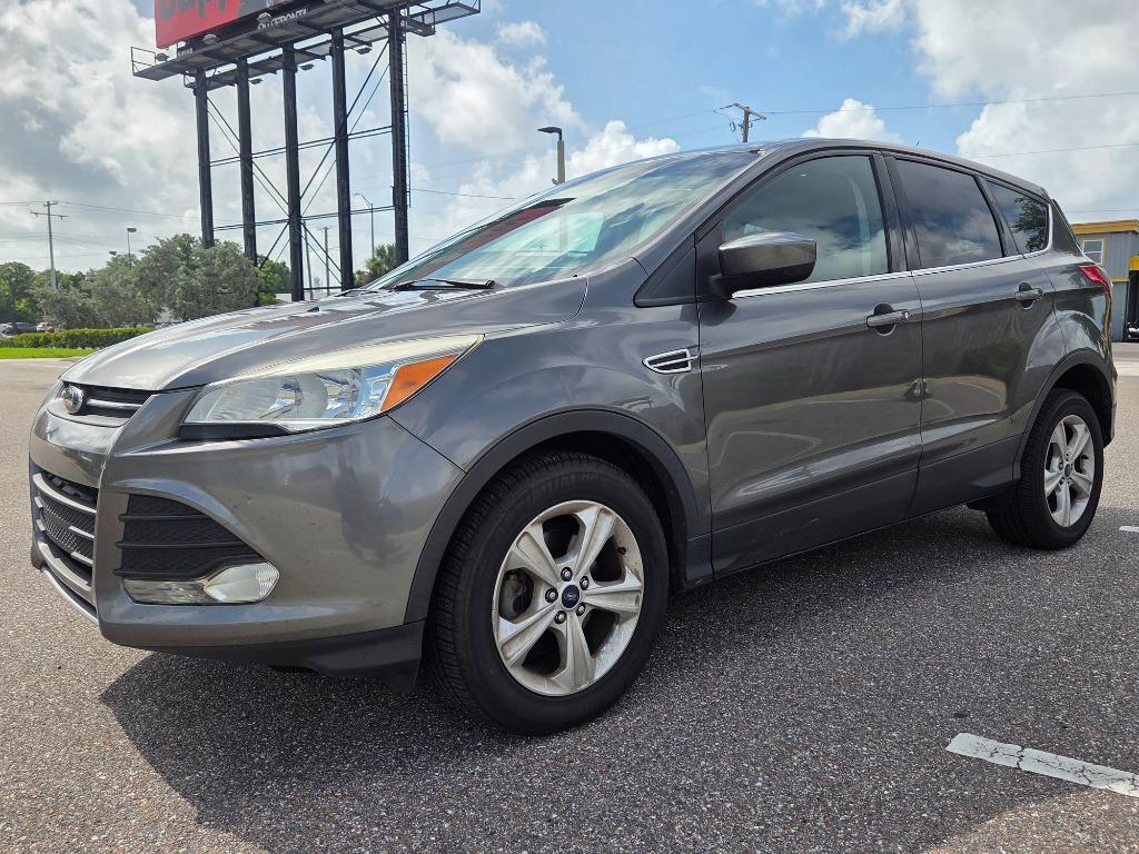 2014 Ford Escape SE's photo